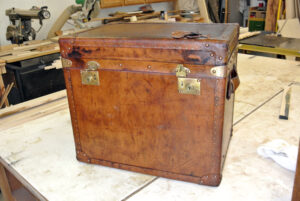 Antique Restoration - leather Case