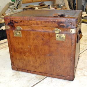 Antique Restoration - leather Case